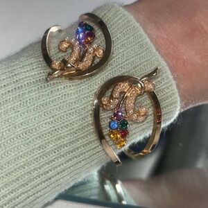 Vintage Oleg Cassini Pendant Hinged Cuff Bracelet Gold 
Rhinestones Faux Pearls